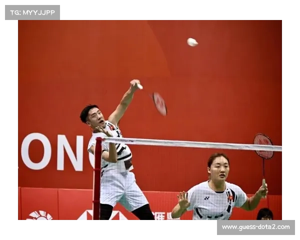 谢影雪伤愈复出状态回升 邓谢组合重燃默契展现强势表现